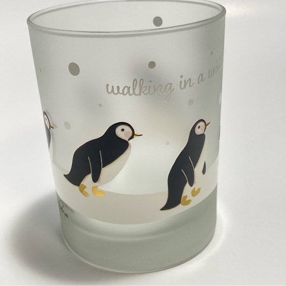 Culver penguins  frosted walking through a winter wonderland glass - Picture 1 of 9
